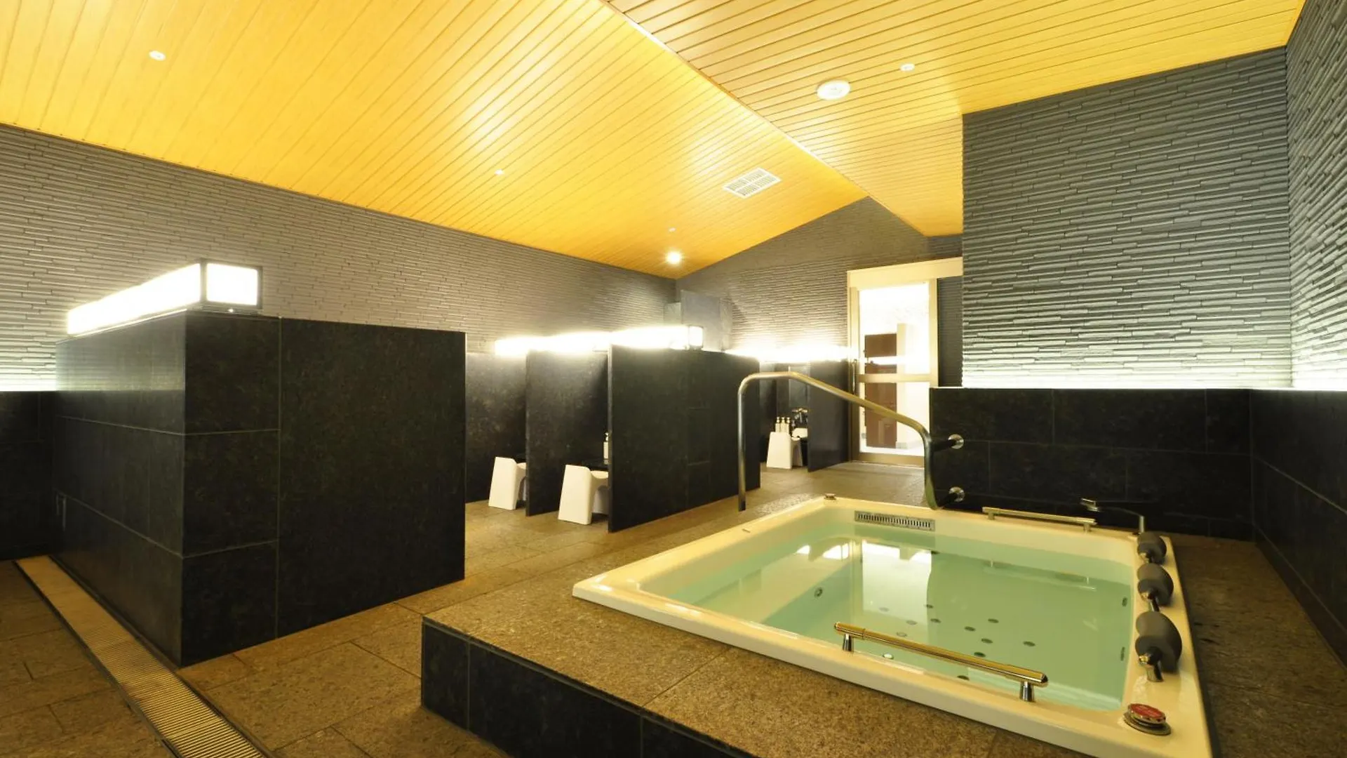 Hotel Jal City Sapporo Nakajima Park 3*,  Japonsko